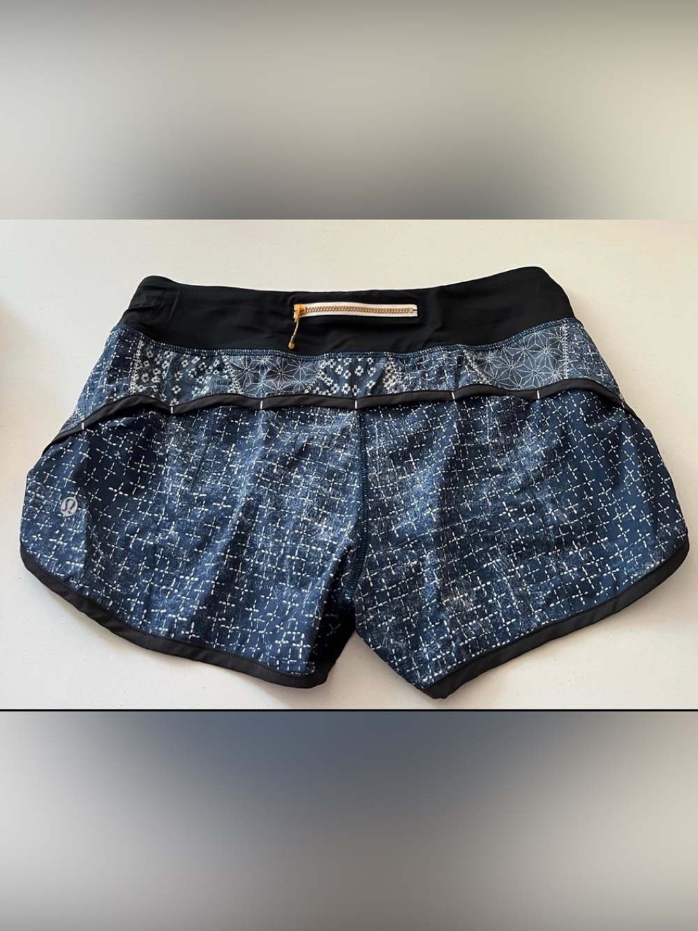 Women’s Patterned Navy Performance Shorts